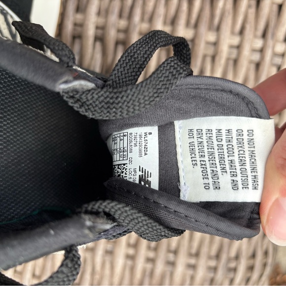 New Balance 574 Platform Women's Animal Print sneaker - Picture 6 of 6